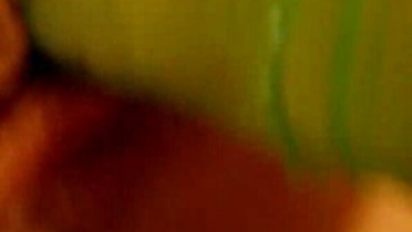 Натуральні великі груди еротика безкоштовно Eva Elfie надихають худорлявого бро присунути дитині.